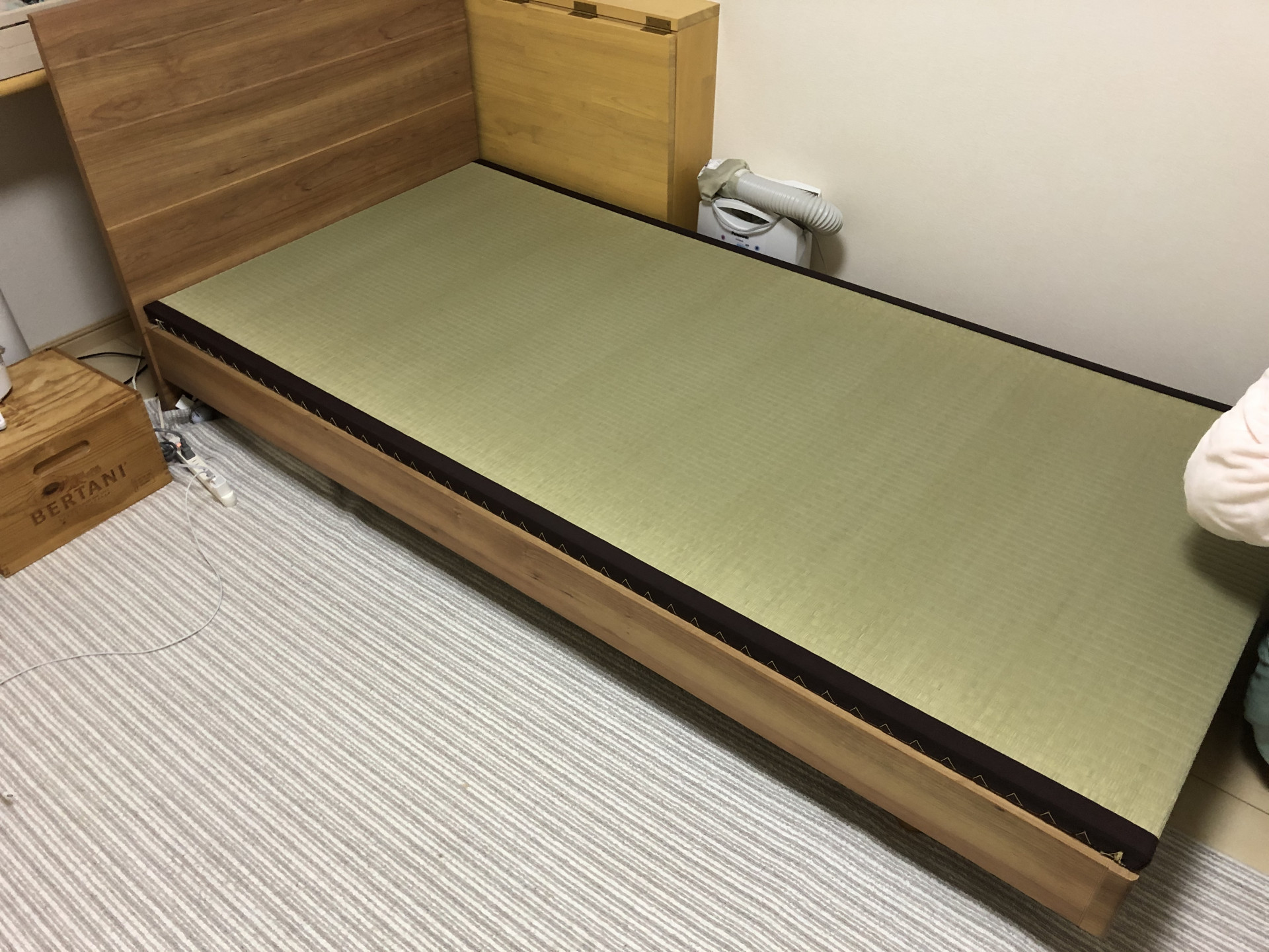 尼崎にお住まい方からベッドの畳のご注文をいただきました